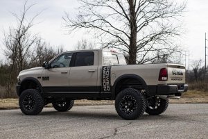 Ram 2500 Suspension Lift Kit - Rough Country - 4.5 Inch Lift Kit | Gas - '14-'18